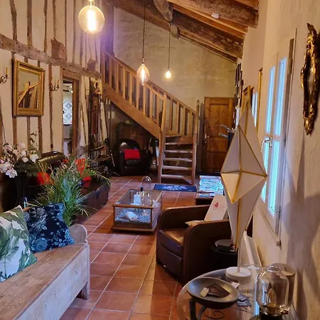 Maison Cassin47 * Lavergne (Lot-et-Garonne)